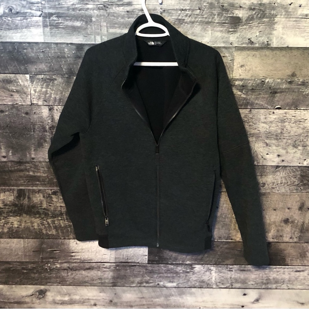 North Face Men’s Full Zip Size Large